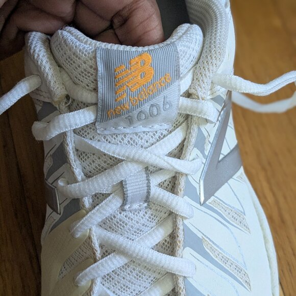 New Balance 1006 V1 Tennis Shoe Sz 9 - Picture 5 of 6